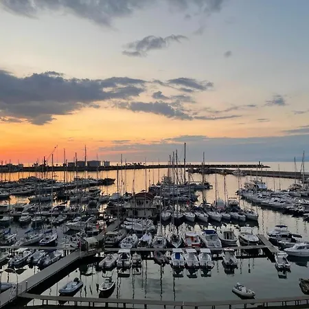 Vista Porto Lägenhet Vibo Valentia Marina